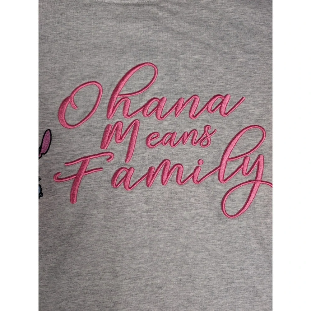 Lilo & Stitch | Disney | Gray | Kids | Ohana‎ Means Family Graphic T-Shirt | M